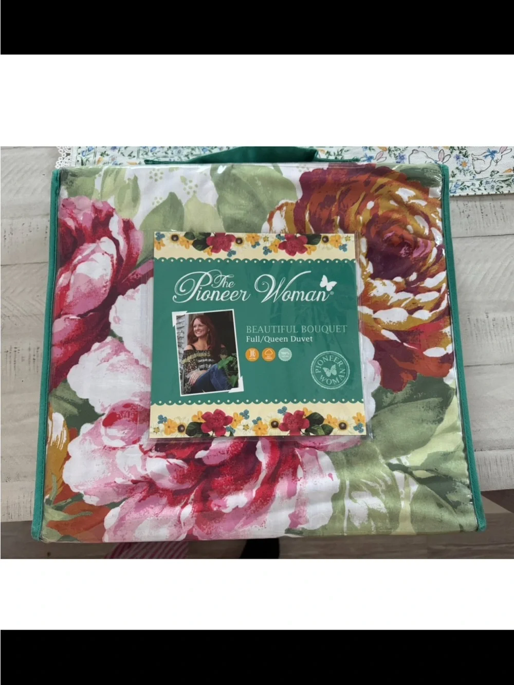 The Pioneer Woman Floral Bouquet Duvet Cover in Pink, Green & Gold